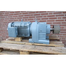328 RPM 15 kW 435 Nm Asmaat 60 mm  IE3. USED 